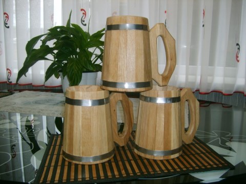 Кружка дубовая